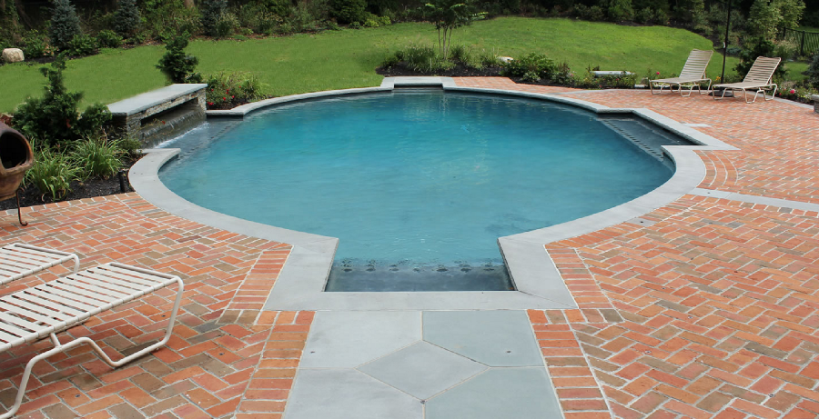 Tips And Benefits Of Hiring The Best Swimming Pool Builder