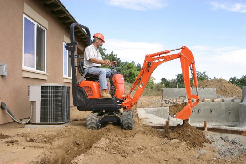 Mini Excavator Hire For Small Private Projects