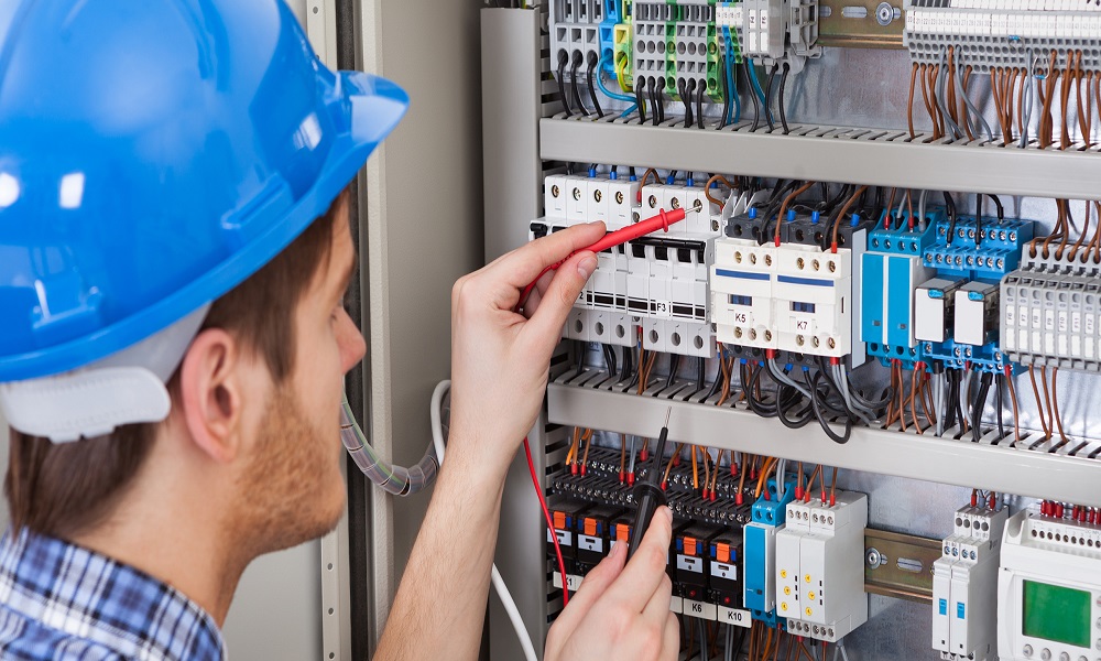 How to choose the right electrical contractor?